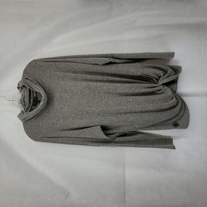 SIMPLY SOUTHERN COLLECTION Gray Twist Knot Hem Tunic Length Sweater Top Shirt